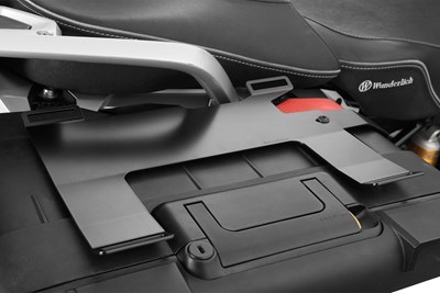 Bild von Gepäckaufnahme original Vario Koffer rechts