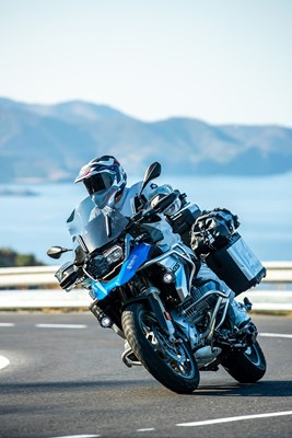 Bild von Gepäckaufnahme original Vario Koffer rechts