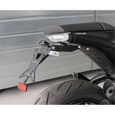 Bild von Kennzeichenhalter 701 Svart/Vitpilen