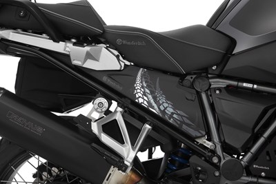 Bild von Wunderlich Rahmenverkleidung (mit Öffnung für Steckdose)