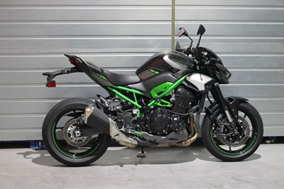 Bild von Kennzeichenhalter Z 900 25-