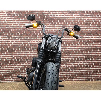 Bild von Blinker Dash M, vorne links  mit getöntem Glas