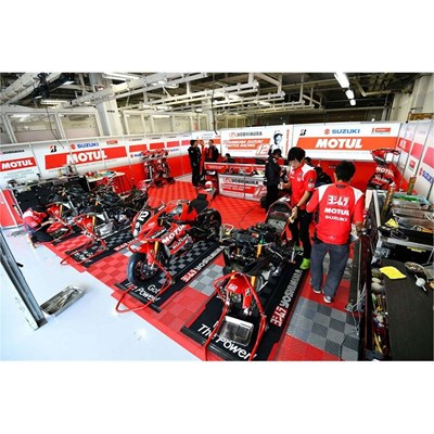 Bild von YOSHIMURA RACING Werkstattmatte