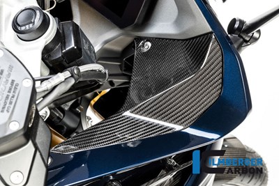 Bild von Abdeckung rechts neben Cockpit