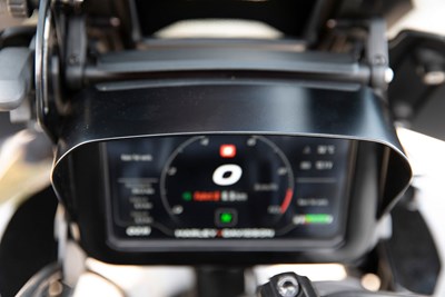 Bild von Blendschutz für Cockpit TFT 6,8 Zoll