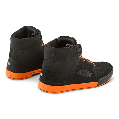 Bild von Chrome Schuhe