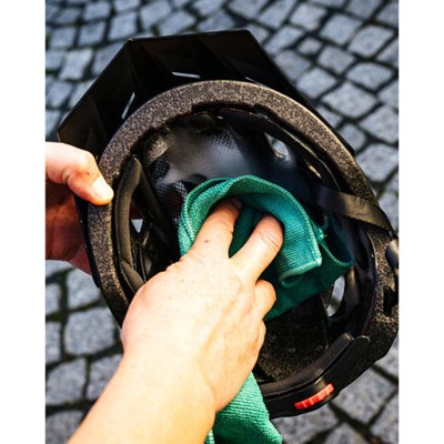 Bild von HELMET & GEAR CARE