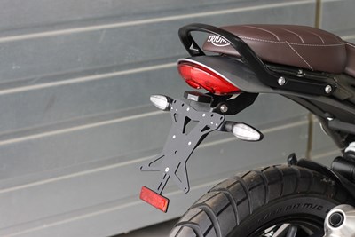 Bild von Kennzeichenhalter Supersport 900