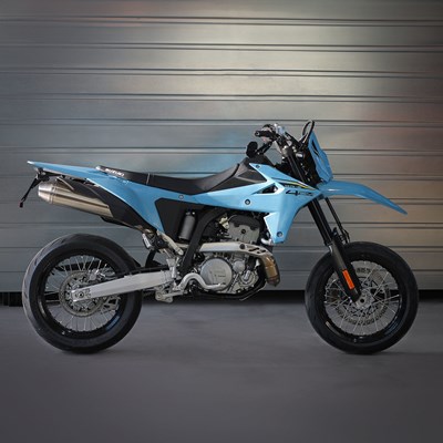 Bild von Kennzeichenhalter Suzuki