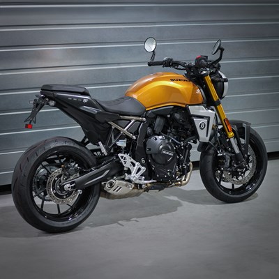 Bild von Kennzeichenhalter Suzuki