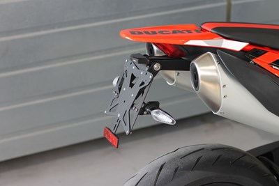 Bild von Nummernhalter Hypermotard 698