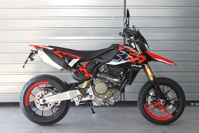Bild von Nummernhalter Hypermotard 698