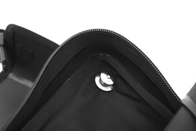 Bild von Rahmenverkleidung mit »DRYBAG« Seitentaschen