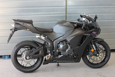 Bild von Rastenanlage CBR 600 RR 24-