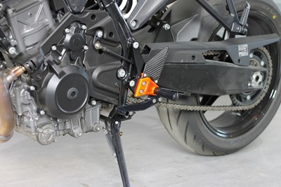 Bild von Rastenanlage Racing 990 Duke 24-