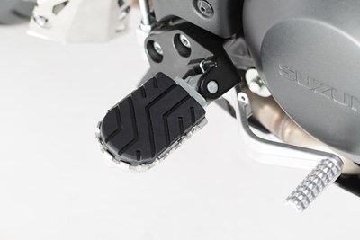 Bild von SW-Motech Fussrastenanlage