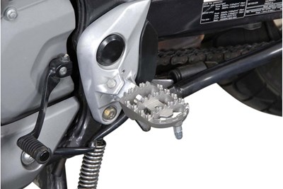 Bild von SW-Motech Fussrastenanlage