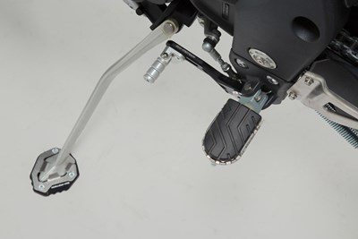 Bild von SW-Motech Fussrastenanlage