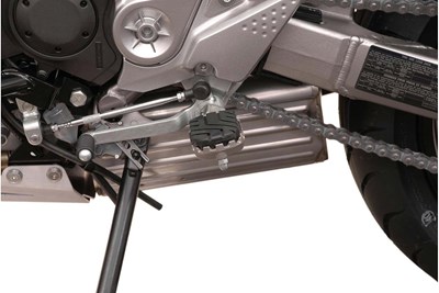 Bild von SW-Motech Fussrastenanlage