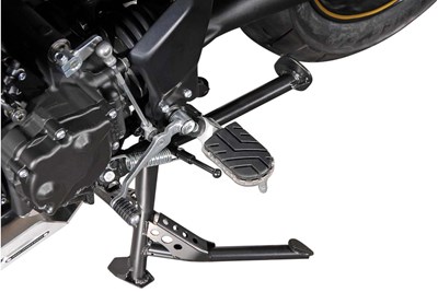 Bild von SW-Motech Fussrastenanlage