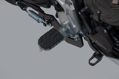 Bild von SW-Motech Fussrastenanlage