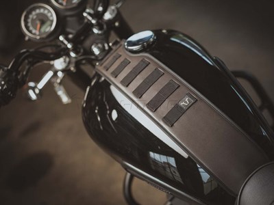 Bild von SW-Motech Tankriemen Legend Gear