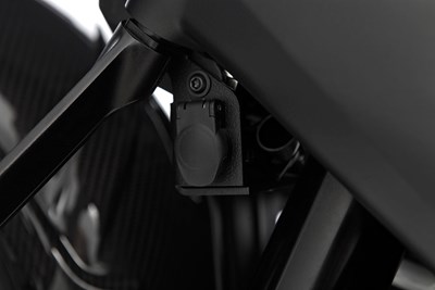 Bild von USB-Doppelsteckdose USB / USB-C mit Steckdosenverlegung R 1300 GS