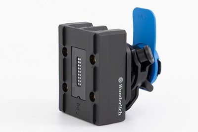 Bild von USB-Ladebox mit Quad Lock Adapterlatte